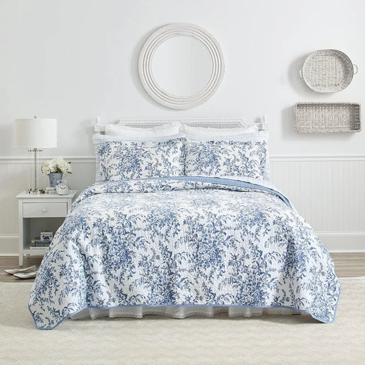 Laura Ashley Quilt Set Reversible Cotton Bedding with Matching Shams, Lightweight Home Decor for All Seasons, King, Bedford